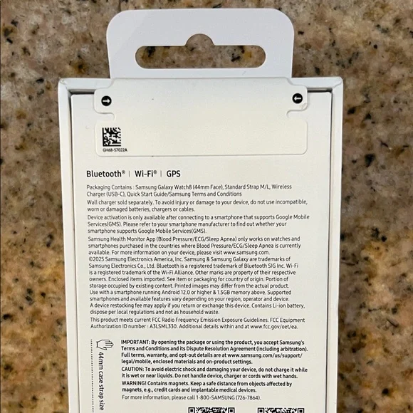 Galaxy Watch8 by SAMSUNG, 44mm Black - Picture 2 of 3